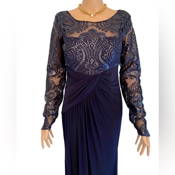 Formal long navy sequins, draped fitted gown - Picture 6 of 12